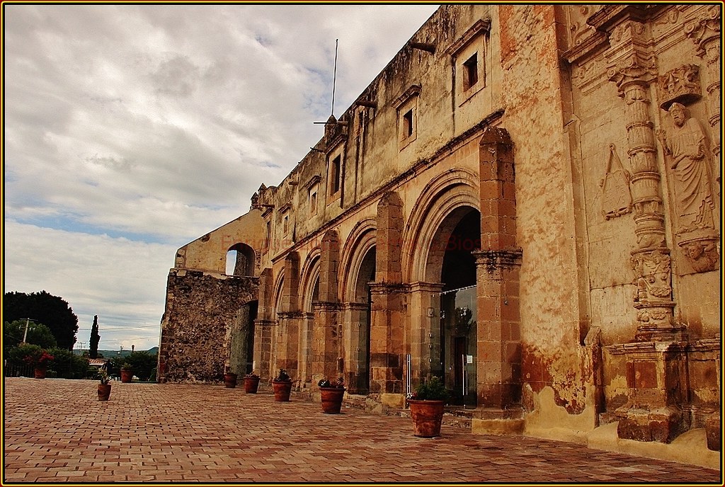 La mano negra del convento de San Agustín